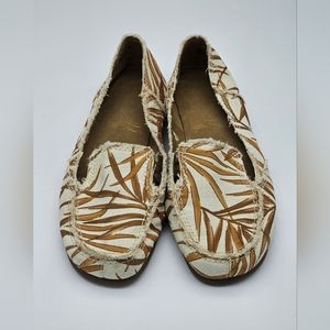 Aerosoles Tropical Slip-on Women's 8